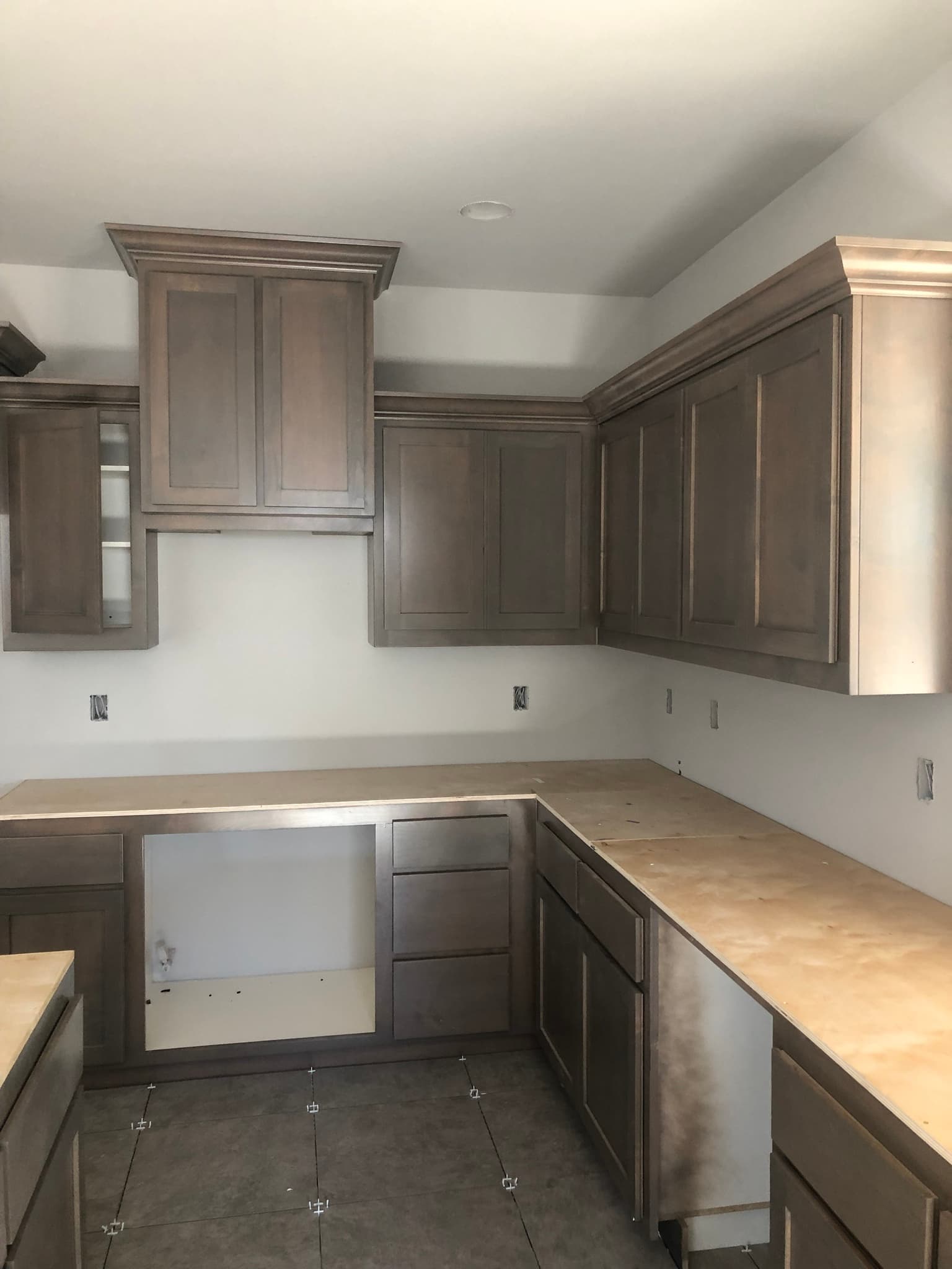 Kitchen renovation with updated appliances and tile Sacramento