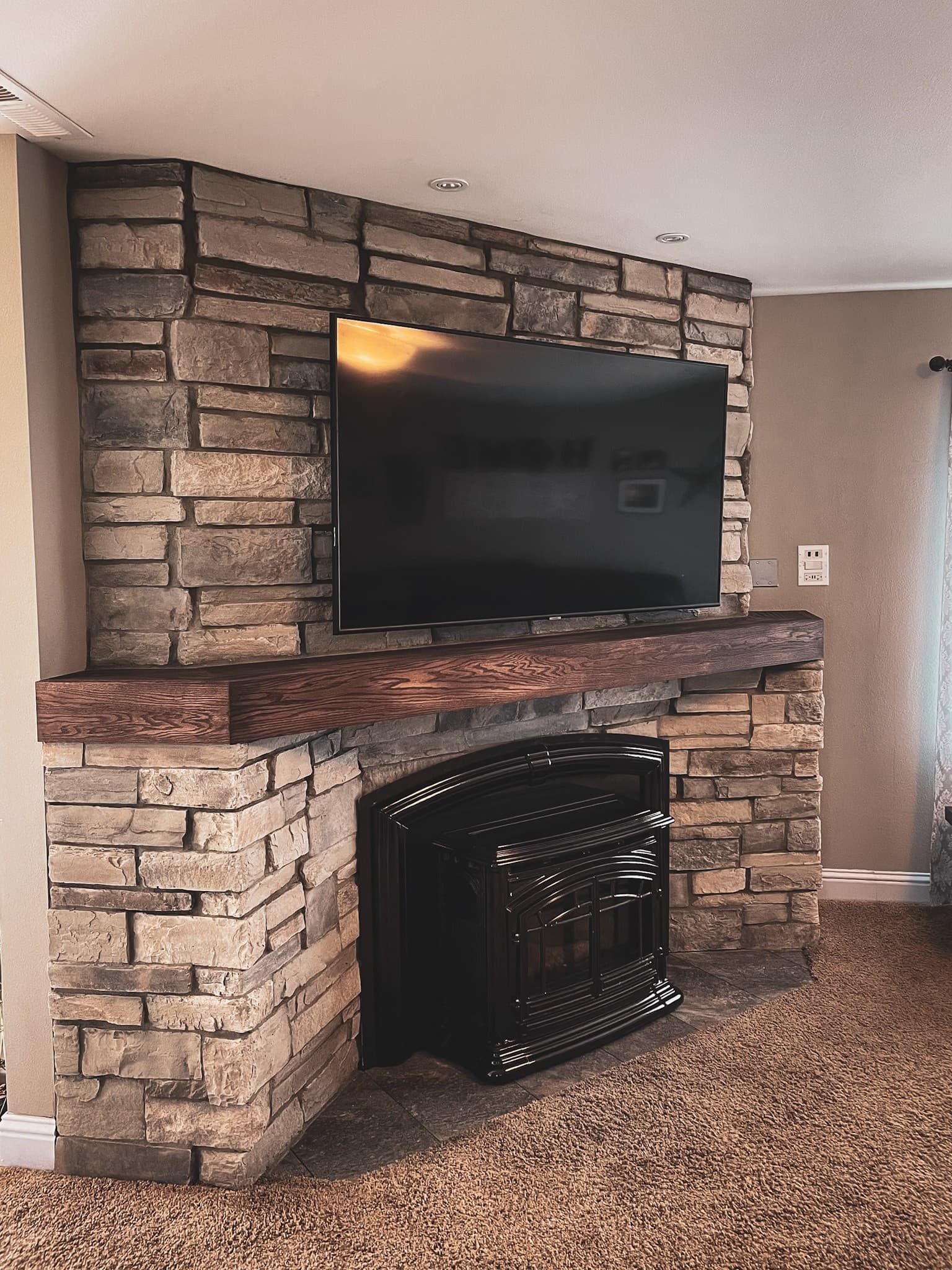 blackburn-clark-rd_after_fireplace-front-close_01